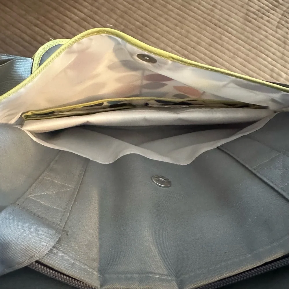 JJ Cole Collections Mode Mixed Leaf Diaper Tote Bag